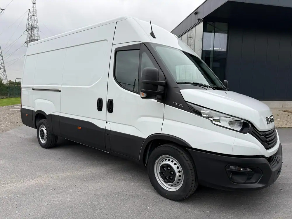 Iveco Daily 35-140 *L3H2*DISPO DE STOCK*Airco*Cruise control - فان: صورة 2 Iveco Daily 35-140 *L3H2*DISPO DE STOCK*Airco*Cruise control - فان: صورة 2