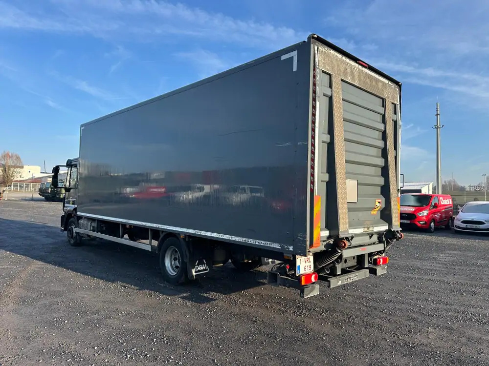 Iveco ML120E280 *Hayon 2000 kg*280 CV*caisse 7m8 - شاحنة صندوقية: صورة 3 Iveco ML120E280 *Hayon 2000 kg*280 CV*caisse 7m8 - شاحنة صندوقية: صورة 3