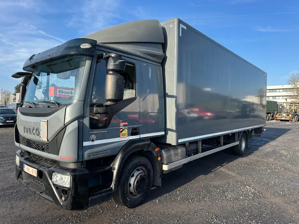 Iveco ML120E280 *Hayon 2000 kg*280 CV*caisse 7m8 - شاحنة صندوقية: صورة 1 Iveco ML120E280 *Hayon 2000 kg*280 CV*caisse 7m8 - شاحنة صندوقية: صورة 1