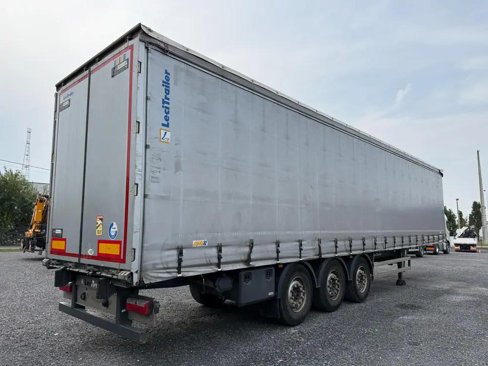LeciTrailer Tautliner 3E20 Tautliner 3E20*1er essieu relevable*essieux SAF - نصف مقطورة بستائر جانبية: صورة 3 LeciTrailer Tautliner 3E20 Tautliner 3E20*1er essieu relevable*essieux SAF - نصف مقطورة بستائر جانبية: صورة 3
