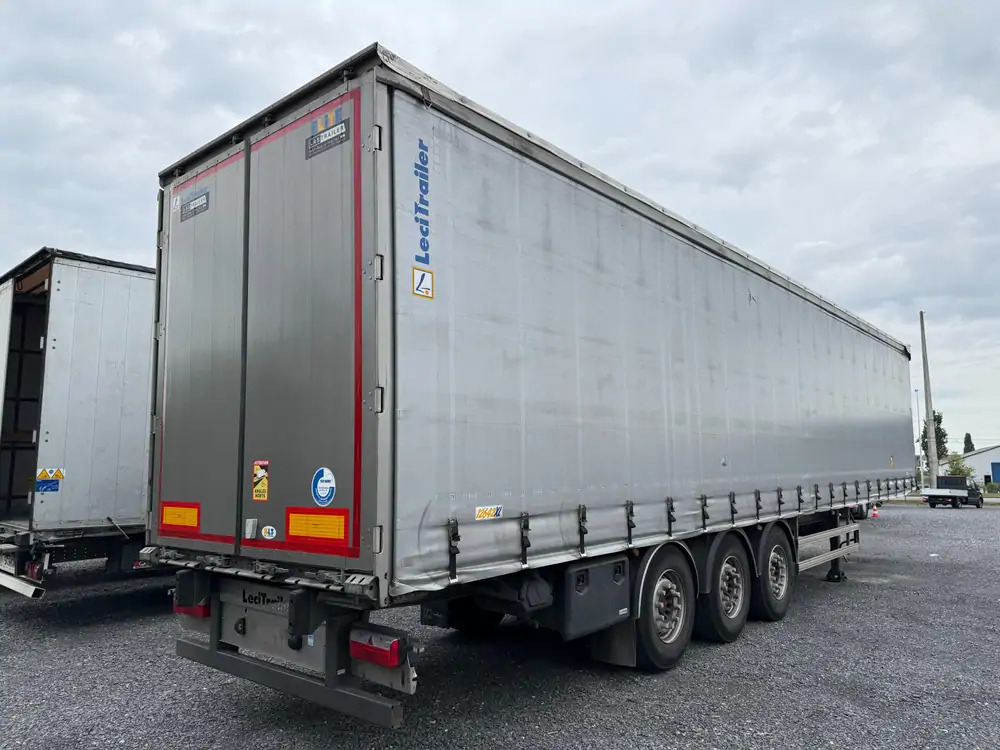 LeciTrailer Tautliner 3E20 Tautliner 3E20*1er essieu relevable*essieux SAF - نصف مقطورة بستائر جانبية: صورة 4 LeciTrailer Tautliner 3E20 Tautliner 3E20*1er essieu relevable*essieux SAF - نصف مقطورة بستائر جانبية: صورة 4
