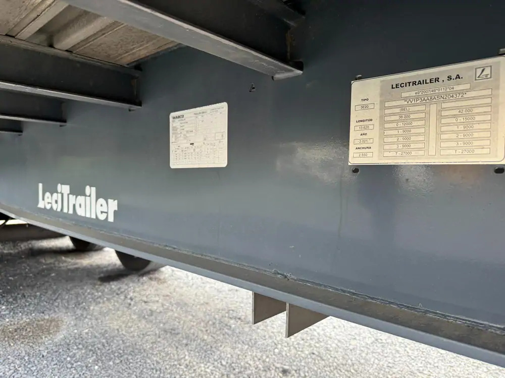 نصف مقطورة بستائر جانبية LeciTrailer Tautliner 3E20 Tautliner 3E20*1er essieu relevable*essieux SAF: صورة 17