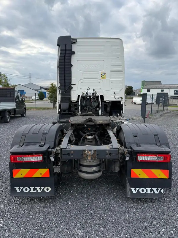 Volvo FH 500 Globetrotter Jantes alcoa*Hydraulique*Euro6 - رأس تريلا: صورة 4 Volvo FH 500 Globetrotter Jantes alcoa*Hydraulique*Euro6 - رأس تريلا: صورة 4