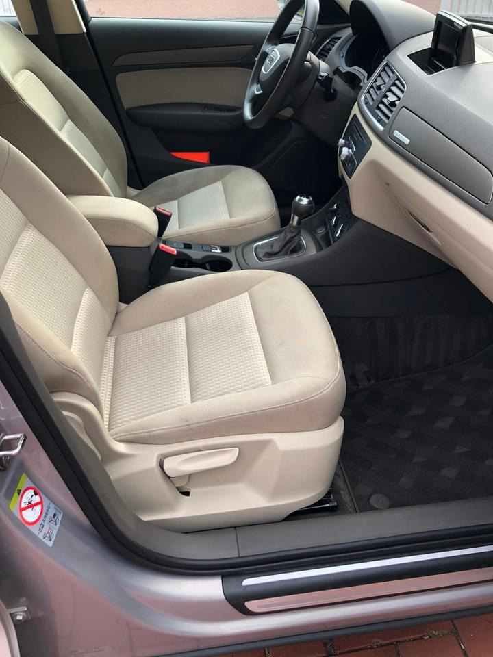 Audi Q3 TFSI + quattro + Autom. + ANK. + TÜV - سيارة: صورة 4 Audi Q3 TFSI + quattro + Autom. + ANK. + TÜV - سيارة: صورة 4