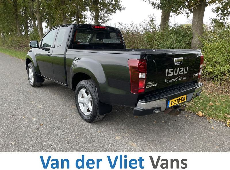 Isuzu D-max 2.5 TD Extended 164pk Cab LS 4WD BPM Vrij! Lease €299 p/m, Trekhaak, Airco, Leder, Cruise controle. - شاحنة البيك أب: صورة 3 Isuzu D-max 2.5 TD Extended 164pk Cab LS 4WD BPM Vrij! Lease €299 p/m, Trekhaak, Airco, Leder, Cruise controle. - شاحنة البيك أب: صورة 3
