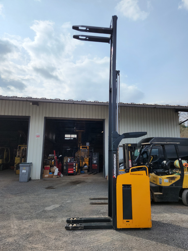JUNGHEINRICH ESC 216z - معدات المستودعات: صورة 5 JUNGHEINRICH ESC 216z - معدات المستودعات: صورة 5