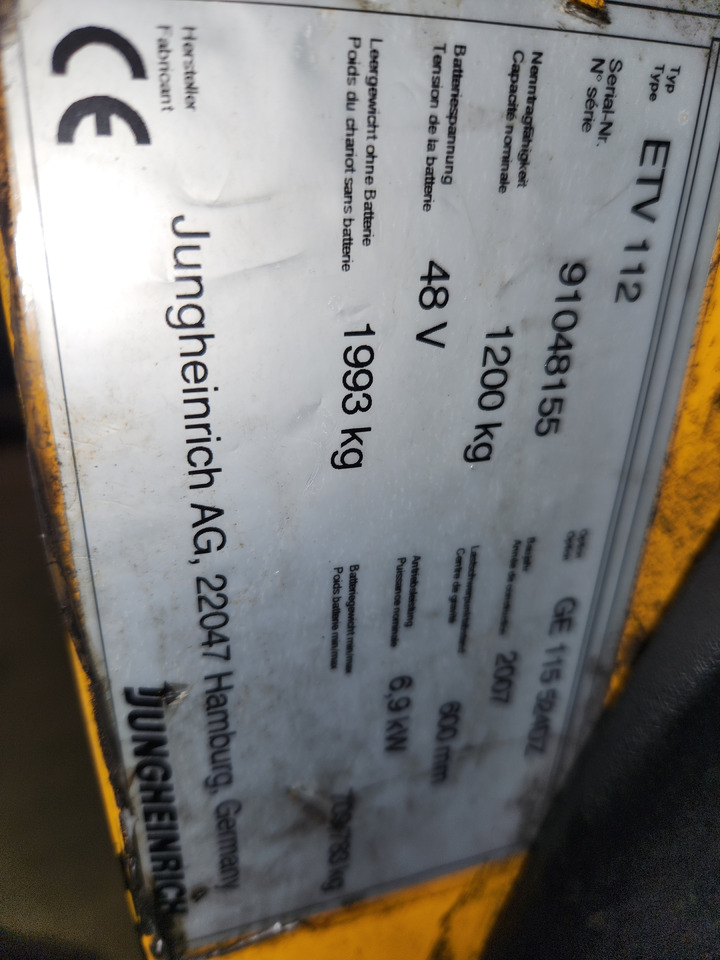 JUNGHEINRICH ETV112 - رافعة شوكية للوصول للأماكن الضيقة: صورة 1 JUNGHEINRICH ETV112 - رافعة شوكية للوصول للأماكن الضيقة: صورة 1