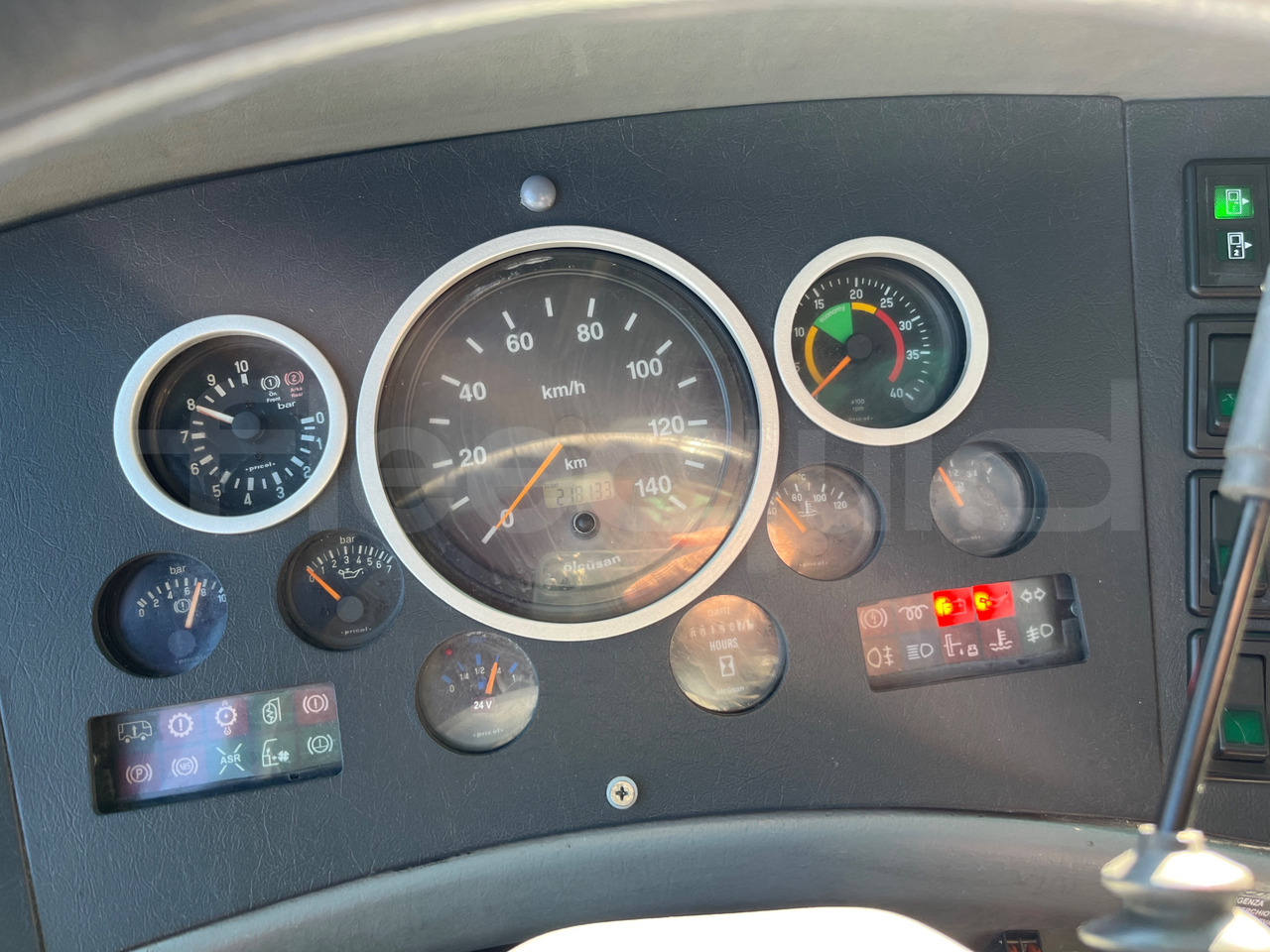 Bmc Sanayi Ticaret - حافلة نقل لمسافات طويلة: صورة 3 Bmc Sanayi Ticaret - حافلة نقل لمسافات طويلة: صورة 3