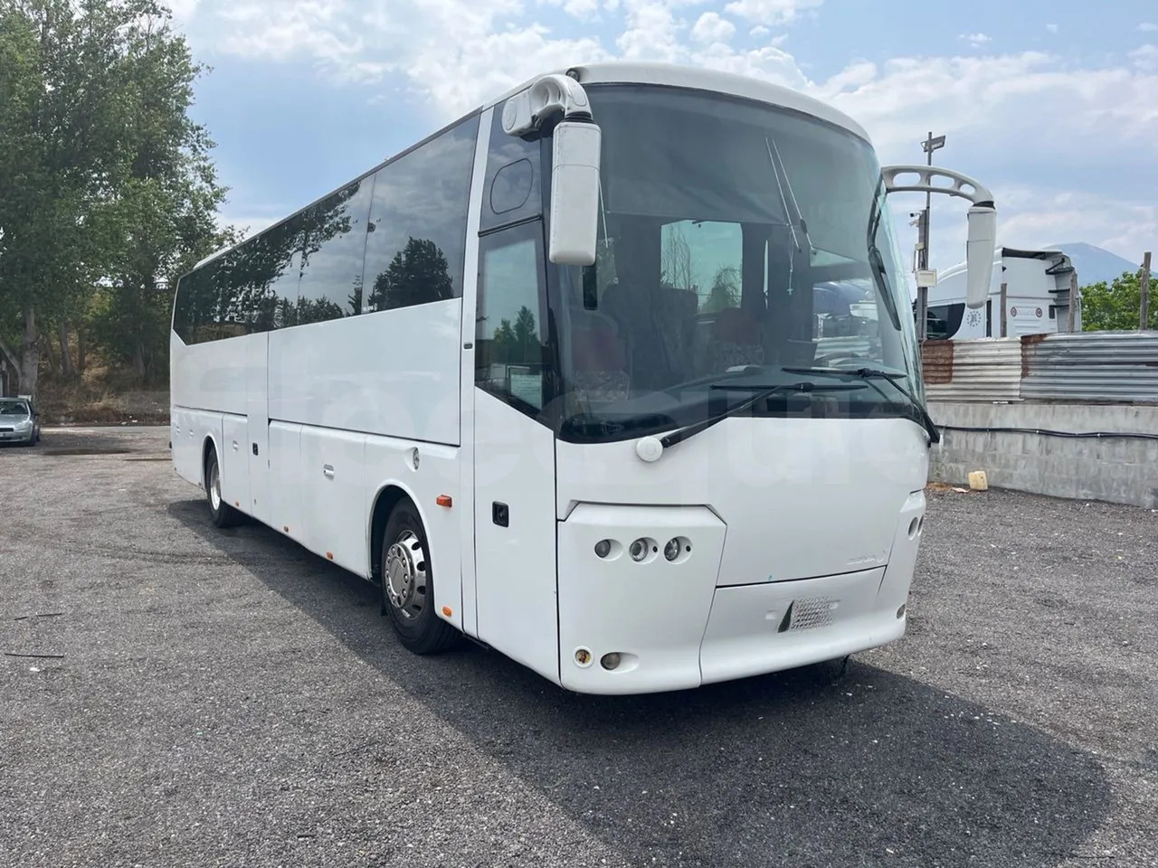 Bova B V Magiq - حافلة نقل لمسافات طويلة: صورة 1 Bova B V Magiq - حافلة نقل لمسافات طويلة: صورة 1