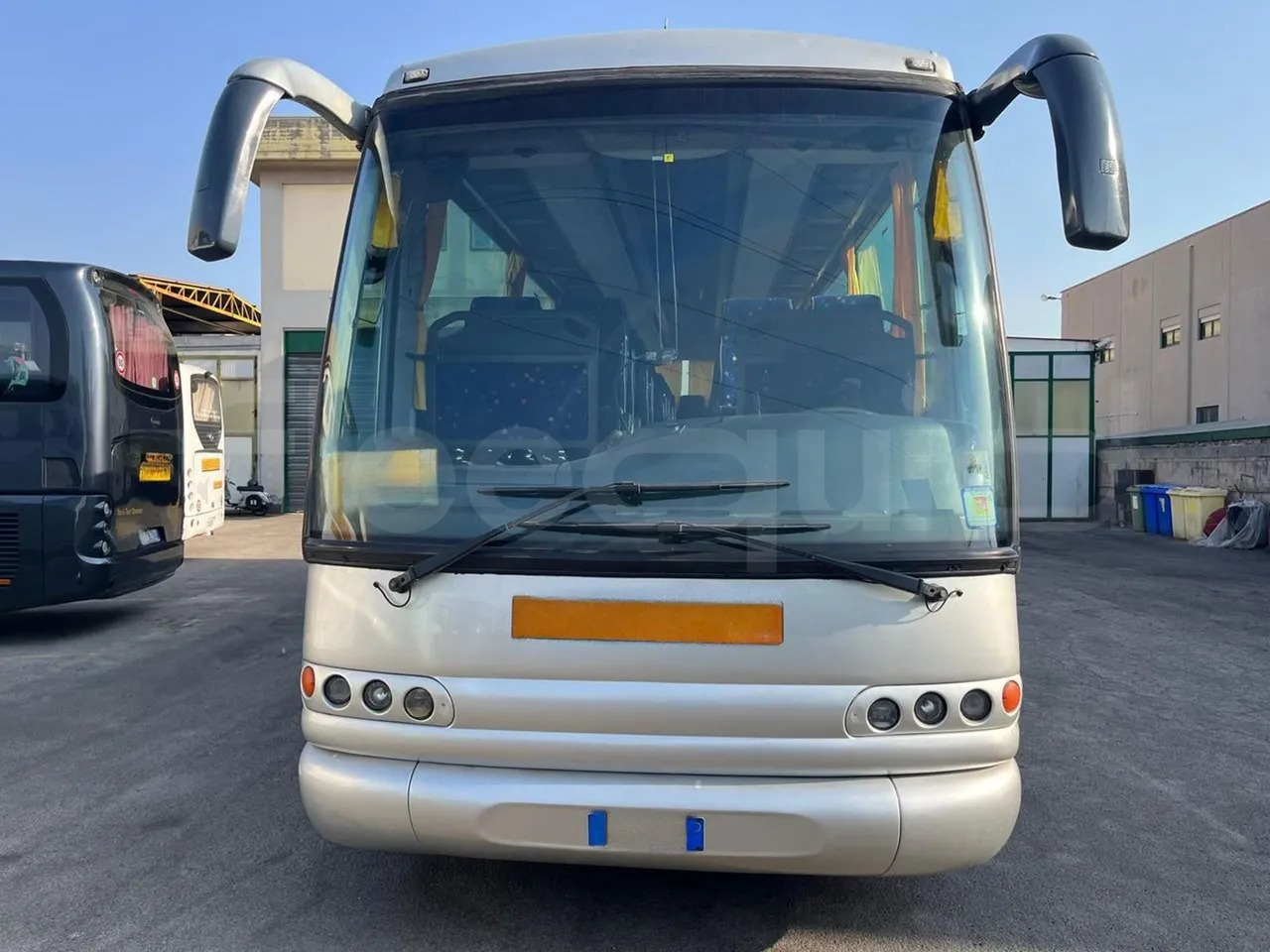 Irisbus 397E.12 - حافلة نقل لمسافات طويلة: صورة 2 Irisbus 397E.12 - حافلة نقل لمسافات طويلة: صورة 2