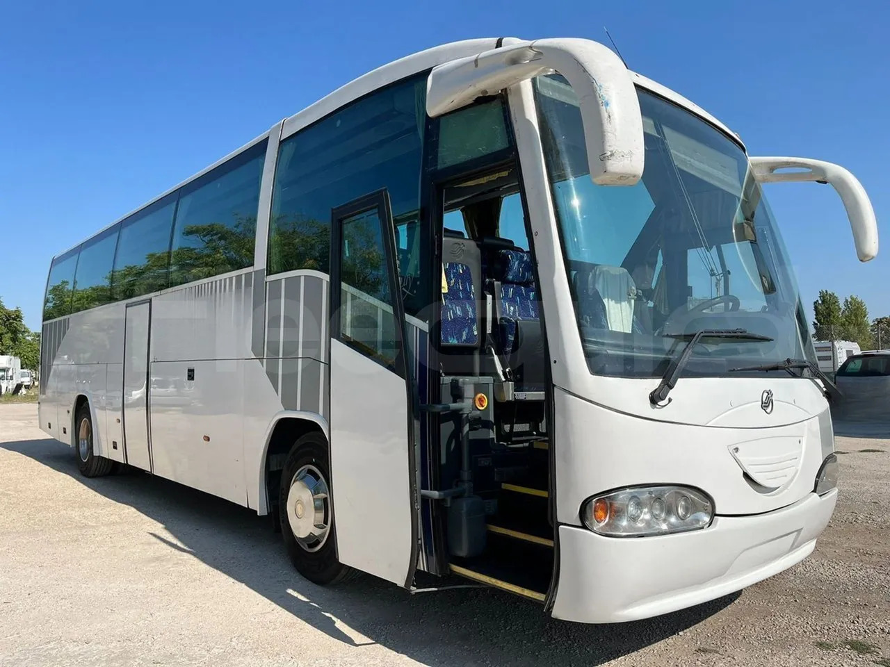 Irizar Scania Century - حافلة نقل لمسافات طويلة: صورة 1 Irizar Scania Century - حافلة نقل لمسافات طويلة: صورة 1