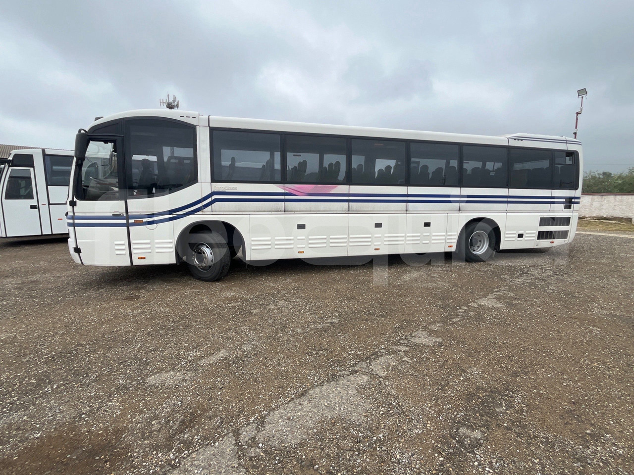 حافلة نقل لمسافات طويلة Iveco 380: صورة 6 حافلة نقل لمسافات طويلة Iveco 380: صورة 6