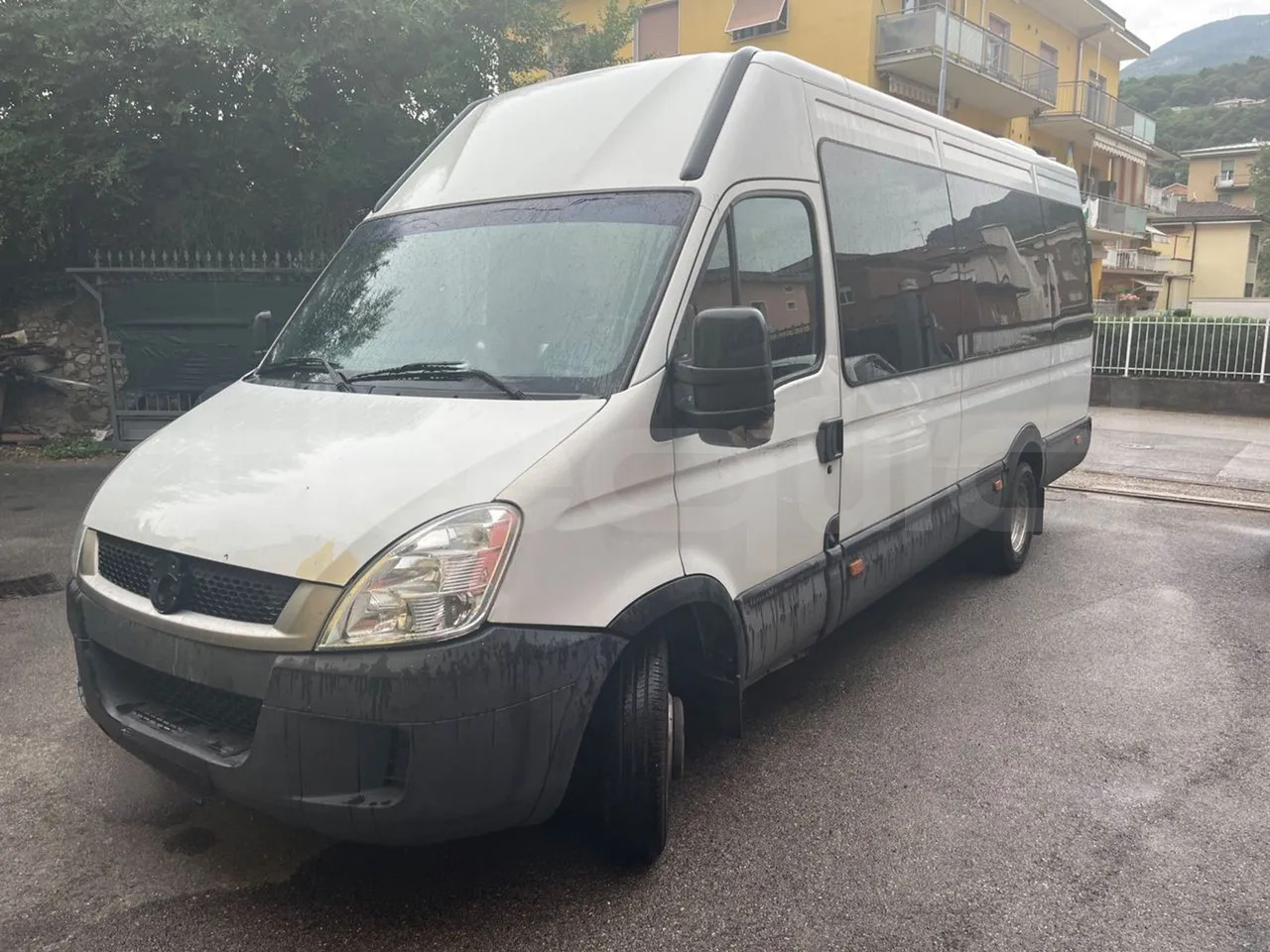 Iveco Daily - حافلة صغيرة, ميكروباص: صورة 4 Iveco Daily - حافلة صغيرة, ميكروباص: صورة 4