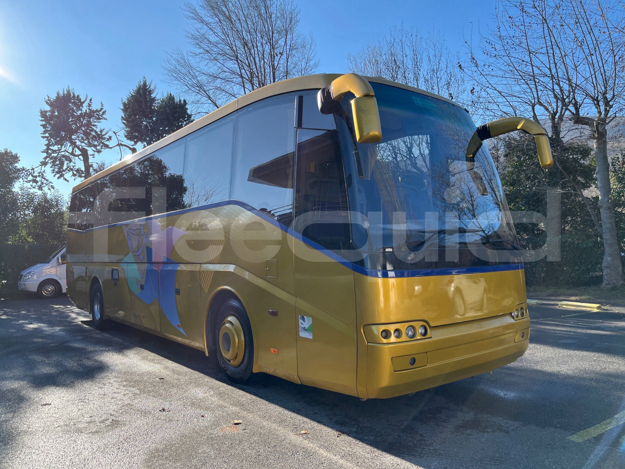 Iveco Dalla Via - حافلة نقل لمسافات طويلة: صورة 1 Iveco Dalla Via - حافلة نقل لمسافات طويلة: صورة 1