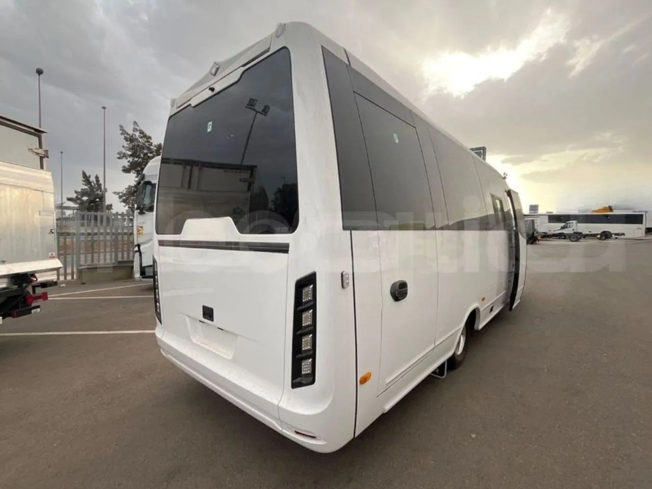 حافلة نقل لمسافات طويلة Iveco Indcar: صورة 9