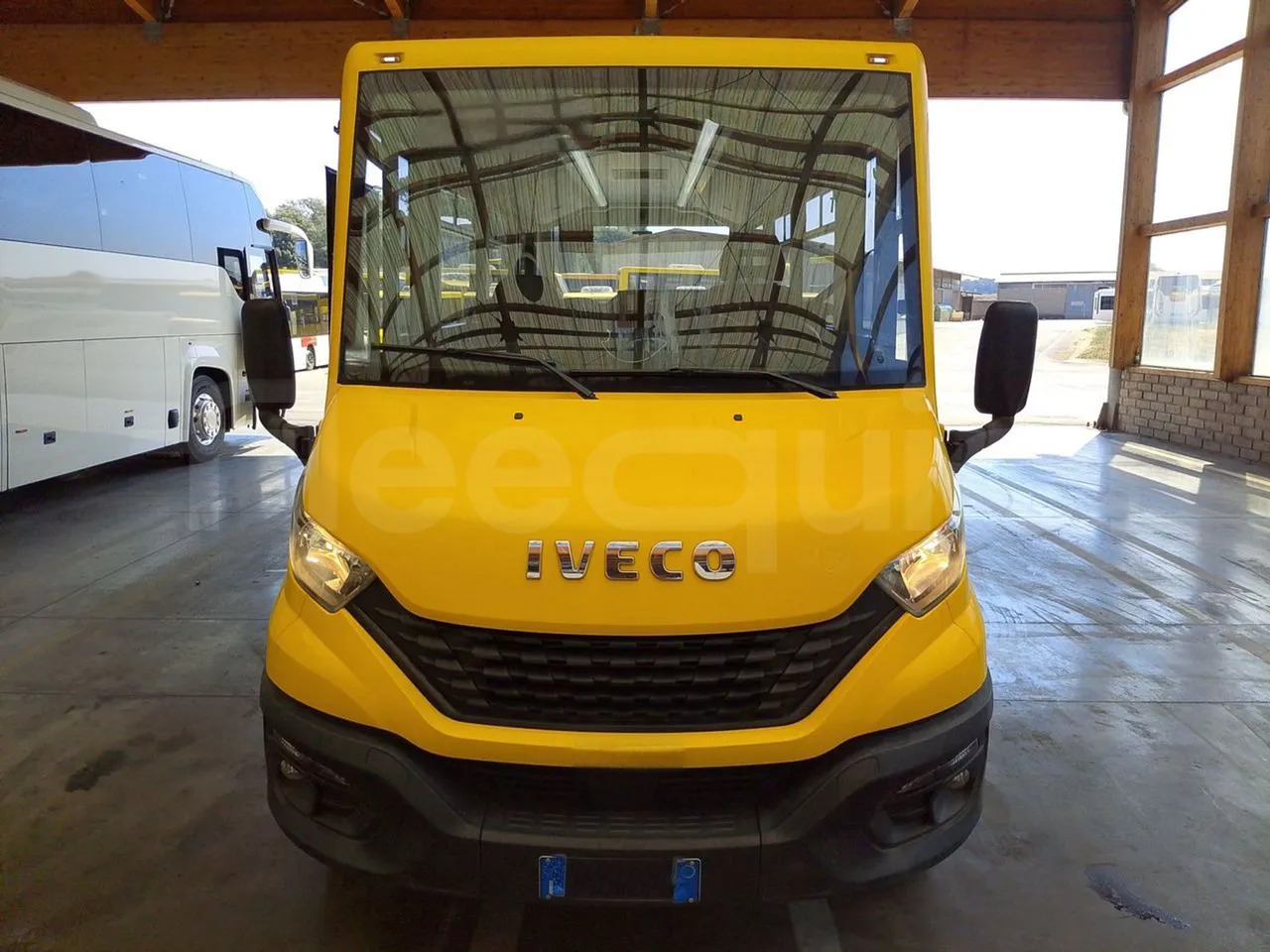 Iveco Indcar - حافلة مدرسية: صورة 2 Iveco Indcar - حافلة مدرسية: صورة 2