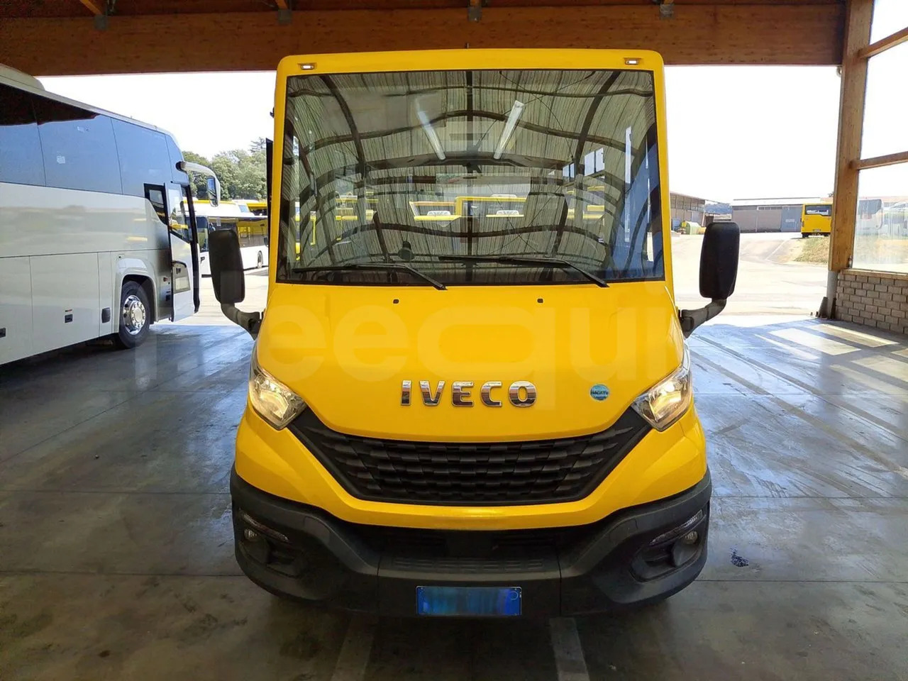 Iveco Indcar - حافلة مدرسية: صورة 2 Iveco Indcar - حافلة مدرسية: صورة 2