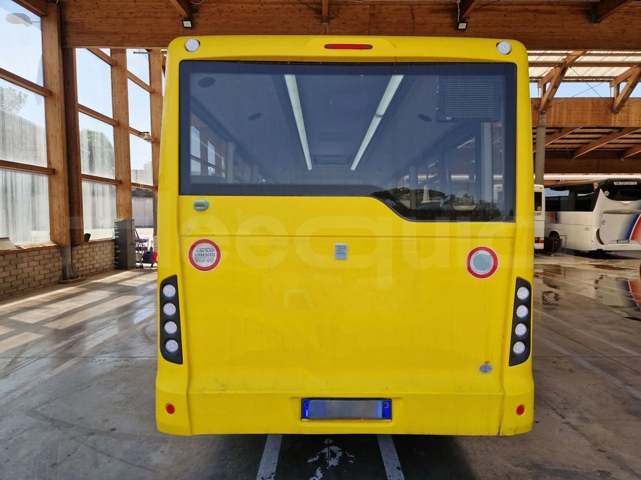 Iveco Indcar - حافلة مدرسية: صورة 5 Iveco Indcar - حافلة مدرسية: صورة 5