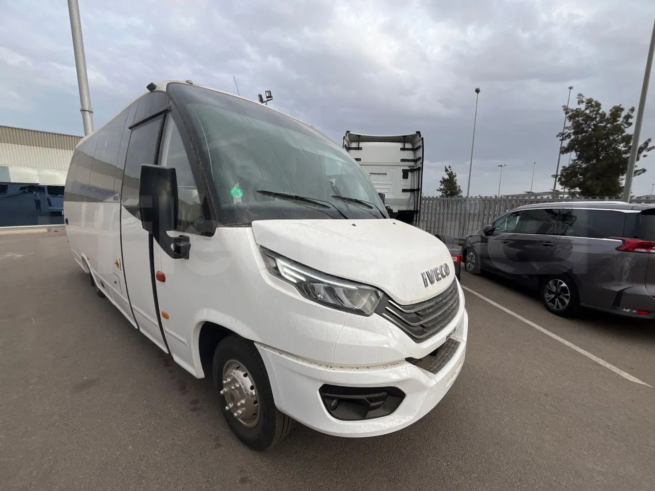 Iveco Indcar - حافلة نقل لمسافات طويلة: صورة 1 Iveco Indcar - حافلة نقل لمسافات طويلة: صورة 1
