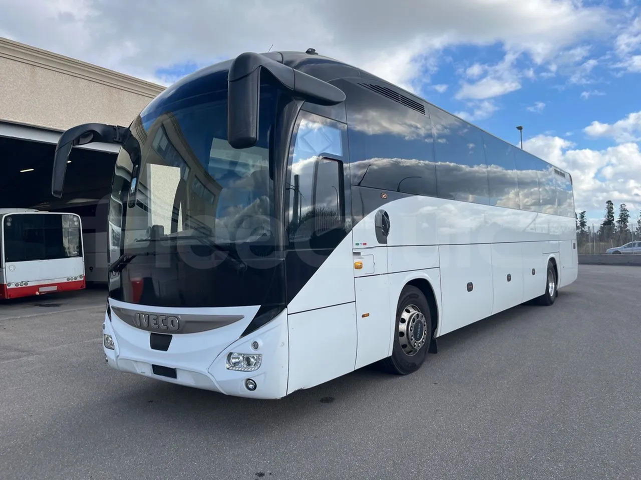 Iveco Magelys - حافلة نقل لمسافات طويلة: صورة 4 Iveco Magelys - حافلة نقل لمسافات طويلة: صورة 4