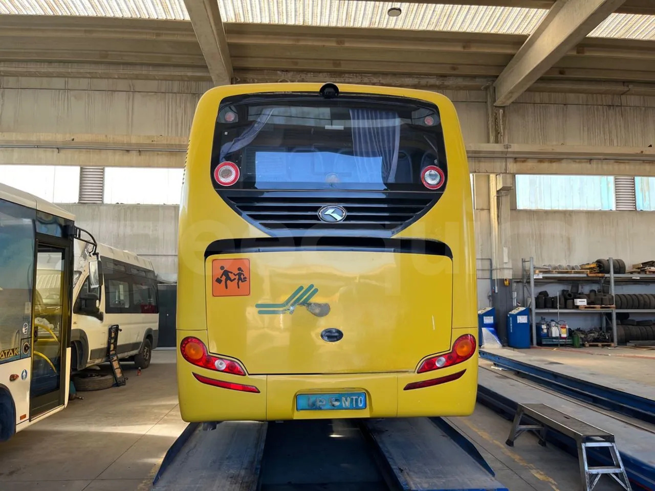 King Long XMQ6800 - حافلة مدرسية: صورة 5 King Long XMQ6800 - حافلة مدرسية: صورة 5