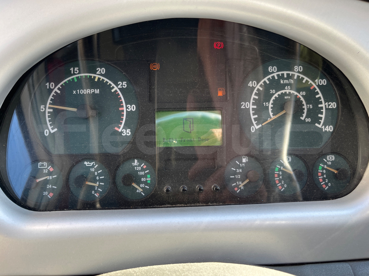 King Long XMQ6900 - حافلة نقل لمسافات طويلة: صورة 3 King Long XMQ6900 - حافلة نقل لمسافات طويلة: صورة 3