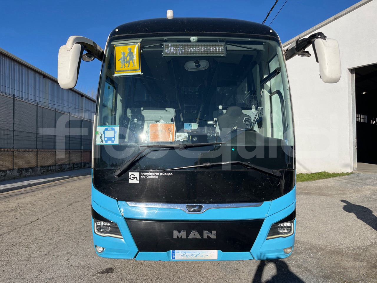 Man Lion's Coach - حافلة نقل لمسافات طويلة: صورة 2 Man Lion's Coach - حافلة نقل لمسافات طويلة: صورة 2