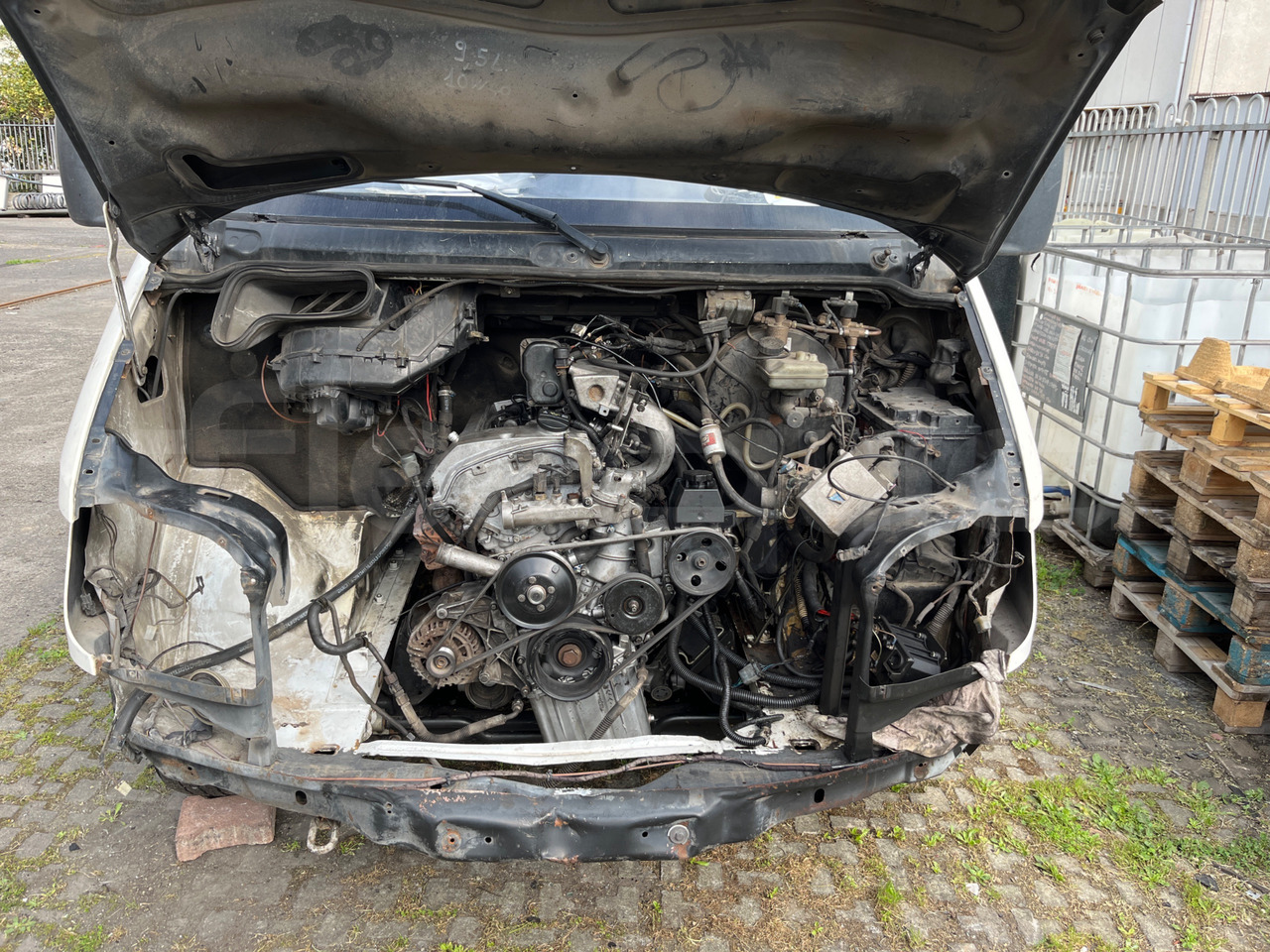 حافلة صغيرة, ميكروباص Mercedes-Benz 414T: صورة 11