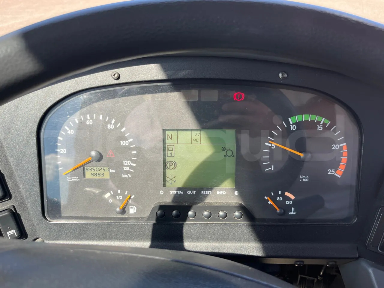 Mercedes-Benz Integro - حافلة الضواحي: صورة 3 Mercedes-Benz Integro - حافلة الضواحي: صورة 3