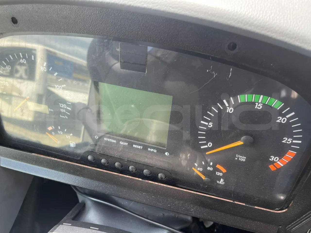 Mercedes-Benz Intouro - حافلة نقل لمسافات طويلة: صورة 2 Mercedes-Benz Intouro - حافلة نقل لمسافات طويلة: صورة 2