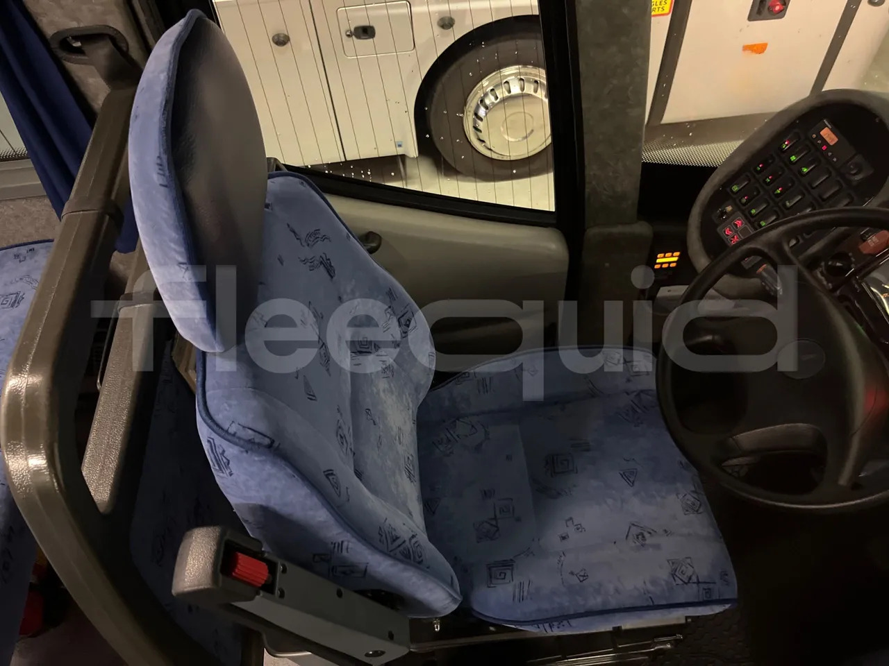 حافلة نقل لمسافات طويلة Mercedes-Benz MB 818 S: صورة 17 حافلة نقل لمسافات طويلة Mercedes-Benz MB 818 S: صورة 17