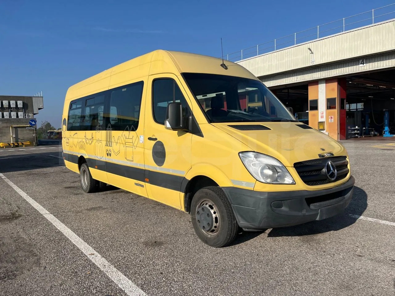 Mercedes-Benz Sprinter - حافلة مدرسية, حافلة صغيرة: صورة 1 Mercedes-Benz Sprinter - حافلة مدرسية, حافلة صغيرة: صورة 1