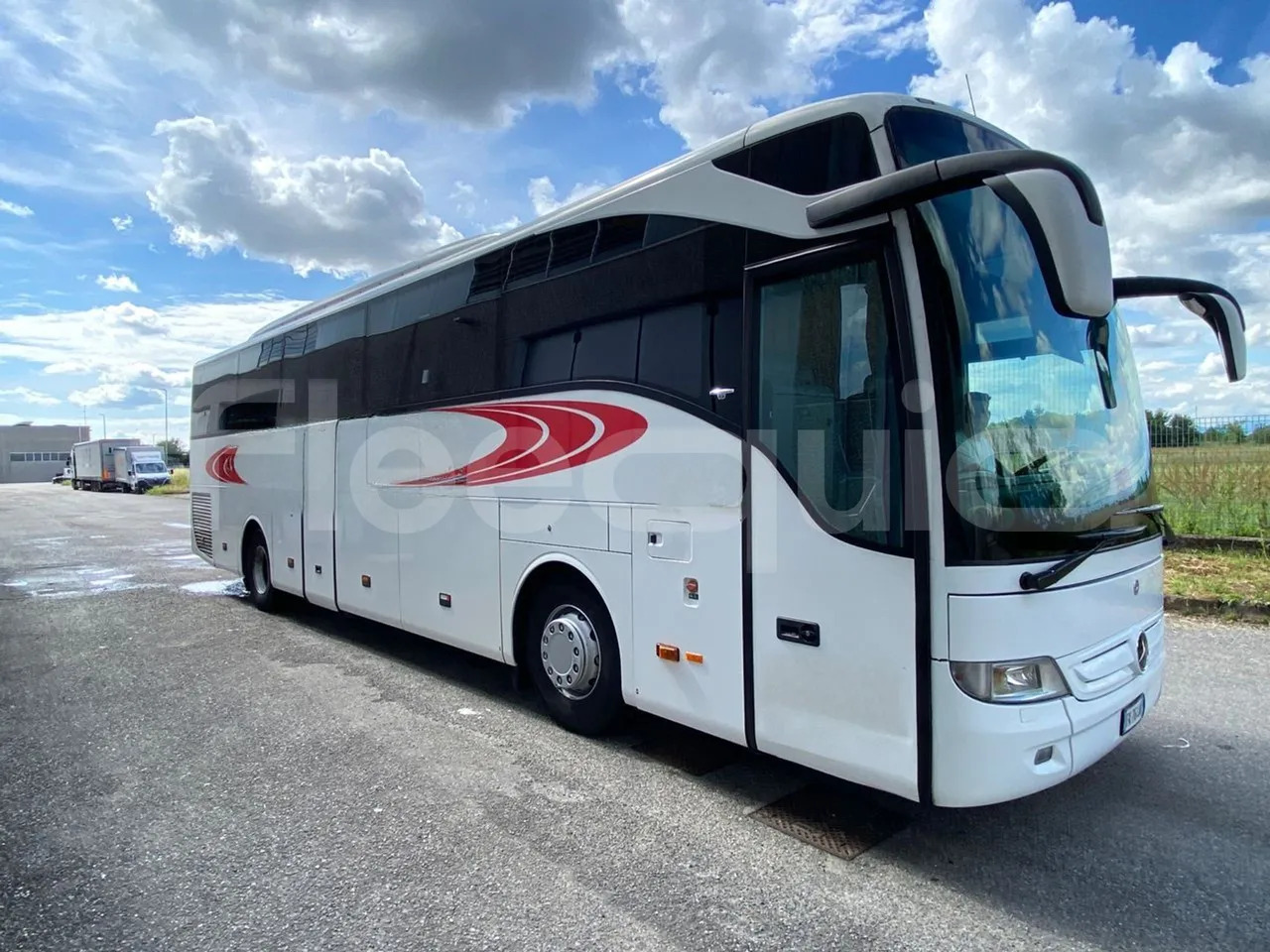 Mercedes-Benz Tourismo - حافلة نقل لمسافات طويلة: صورة 4 Mercedes-Benz Tourismo - حافلة نقل لمسافات طويلة: صورة 4
