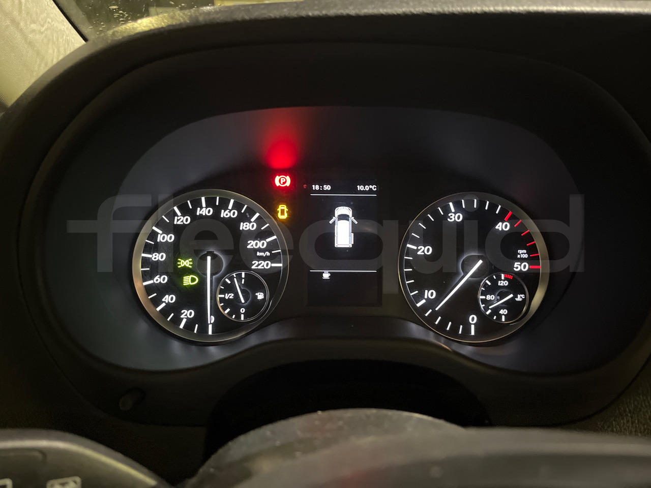Mercedes-Benz Vito Tourer - حافلة صغيرة, ميكروباص: صورة 3 Mercedes-Benz Vito Tourer - حافلة صغيرة, ميكروباص: صورة 3