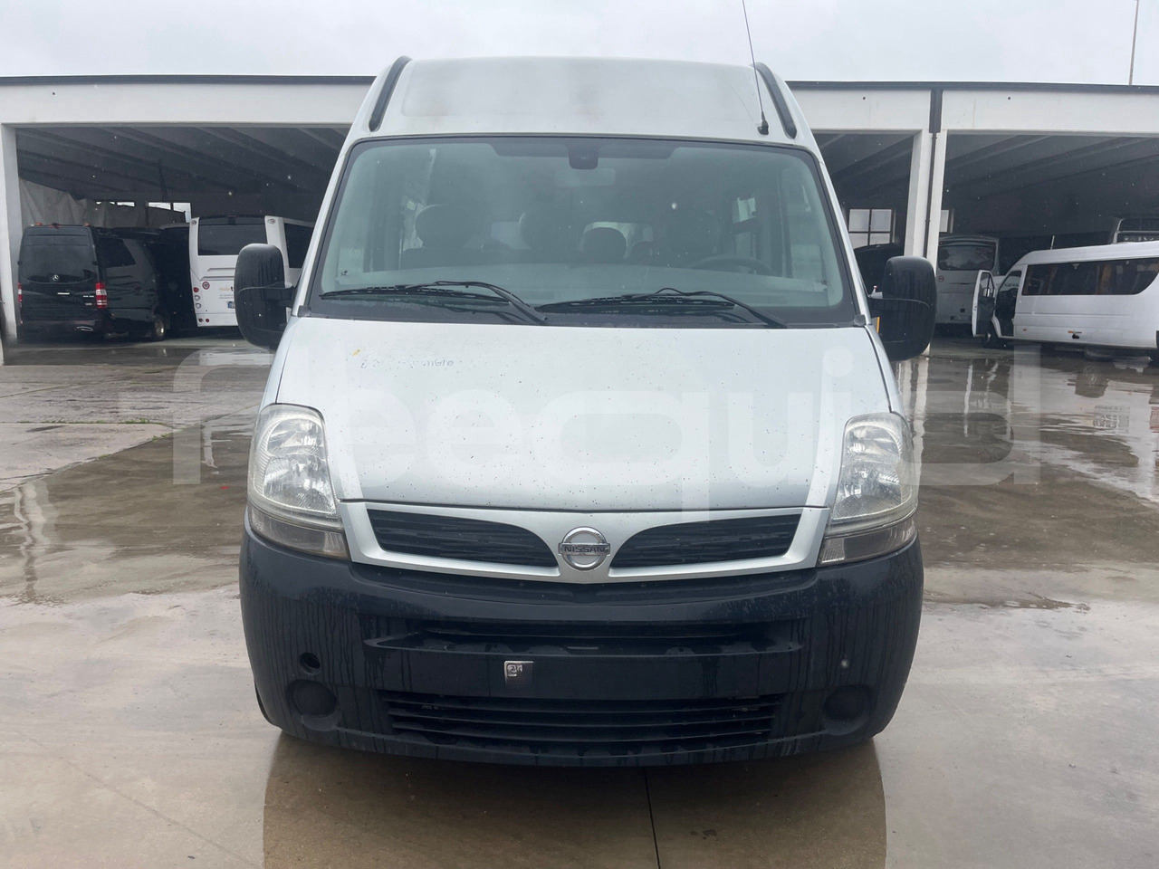 Nissan Interstar - حافلة صغيرة, ميكروباص: صورة 1 Nissan Interstar - حافلة صغيرة, ميكروباص: صورة 1