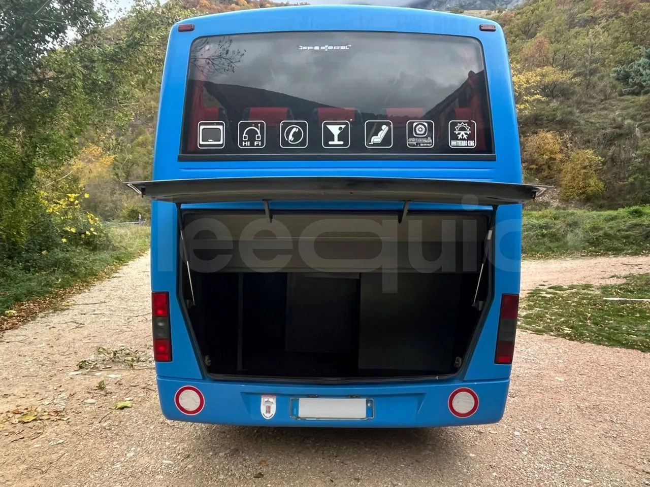 تأجير  Renault Millenium 250 Renault Millenium 250: صورة 7