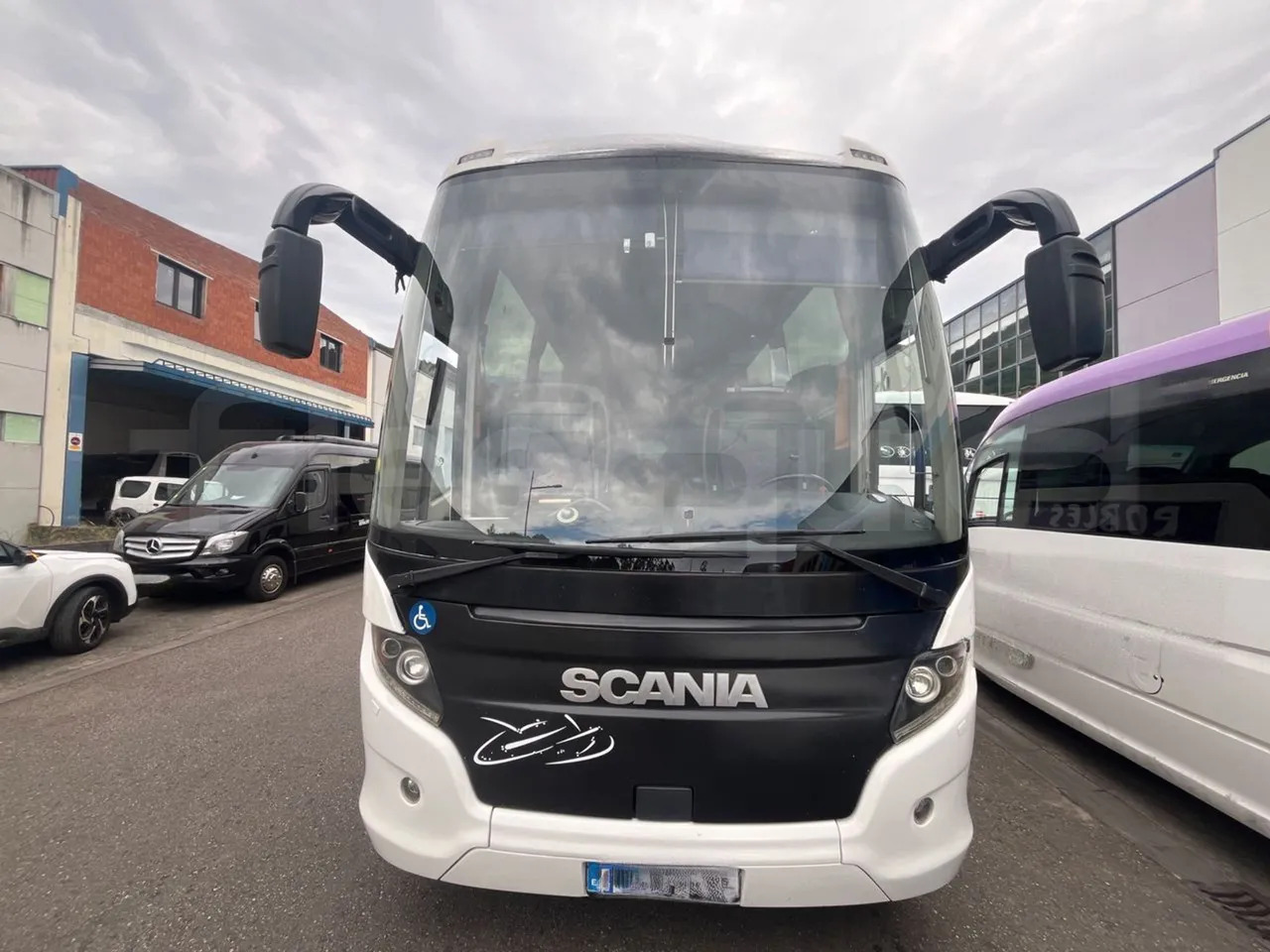 Scania Touring HD - حافلة نقل لمسافات طويلة: صورة 2 Scania Touring HD - حافلة نقل لمسافات طويلة: صورة 2