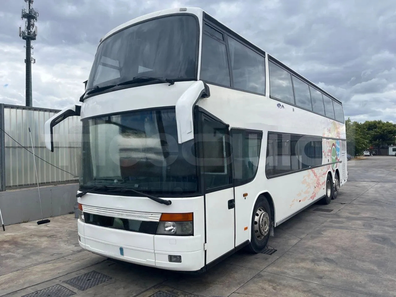 Setra S328 - حافلة ذات طابقين: صورة 4 Setra S328 - حافلة ذات طابقين: صورة 4