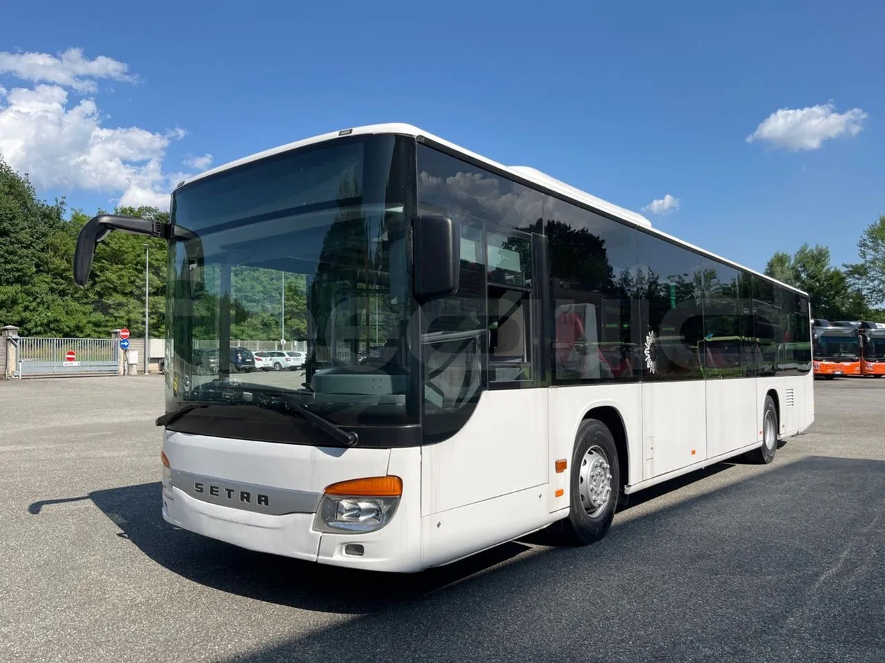Setra S415 - حافلة المدينة: صورة 3 Setra S415 - حافلة المدينة: صورة 3