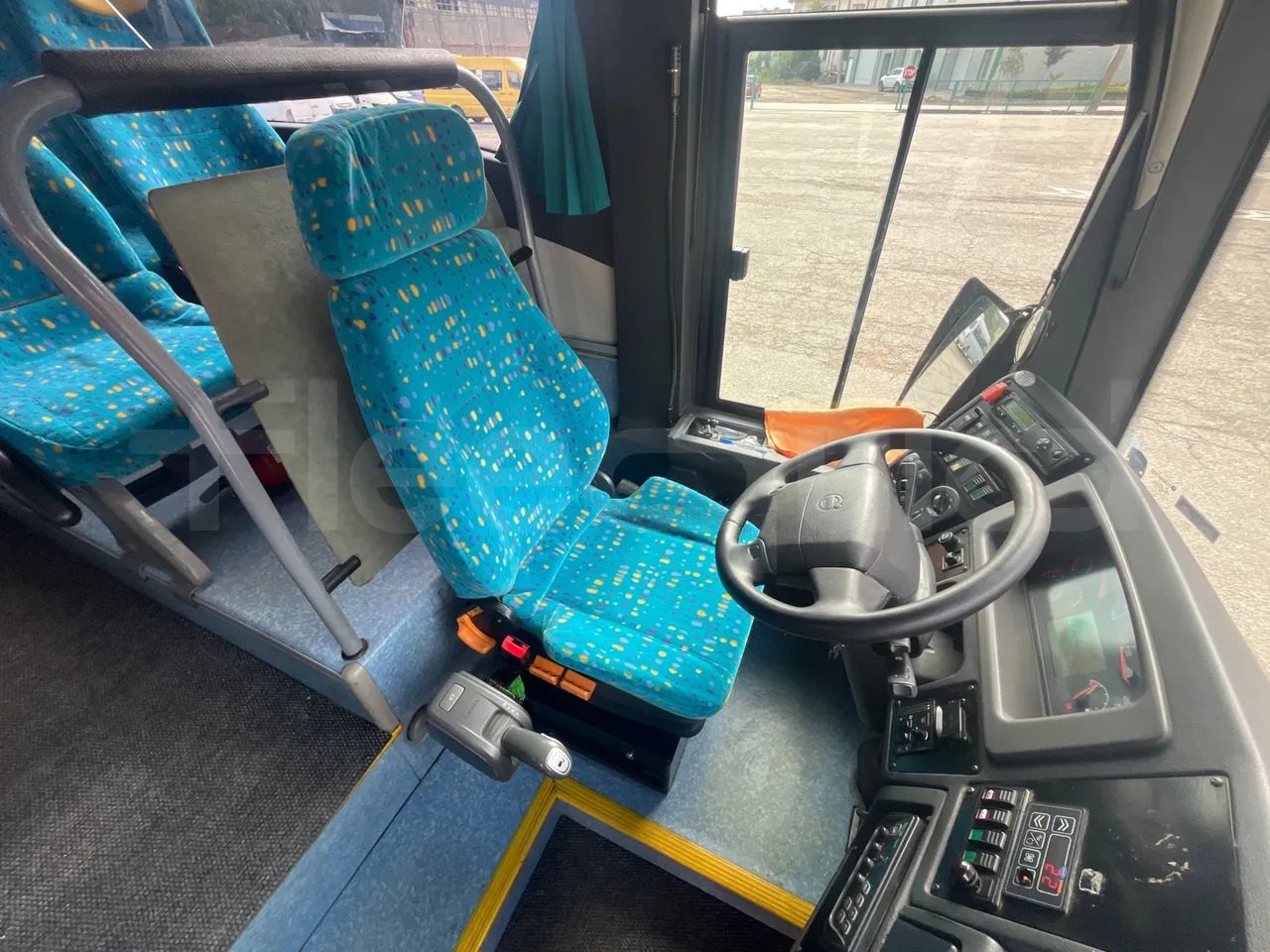 تأجير  Volvo B12BER Volvo B12BER: صورة 20