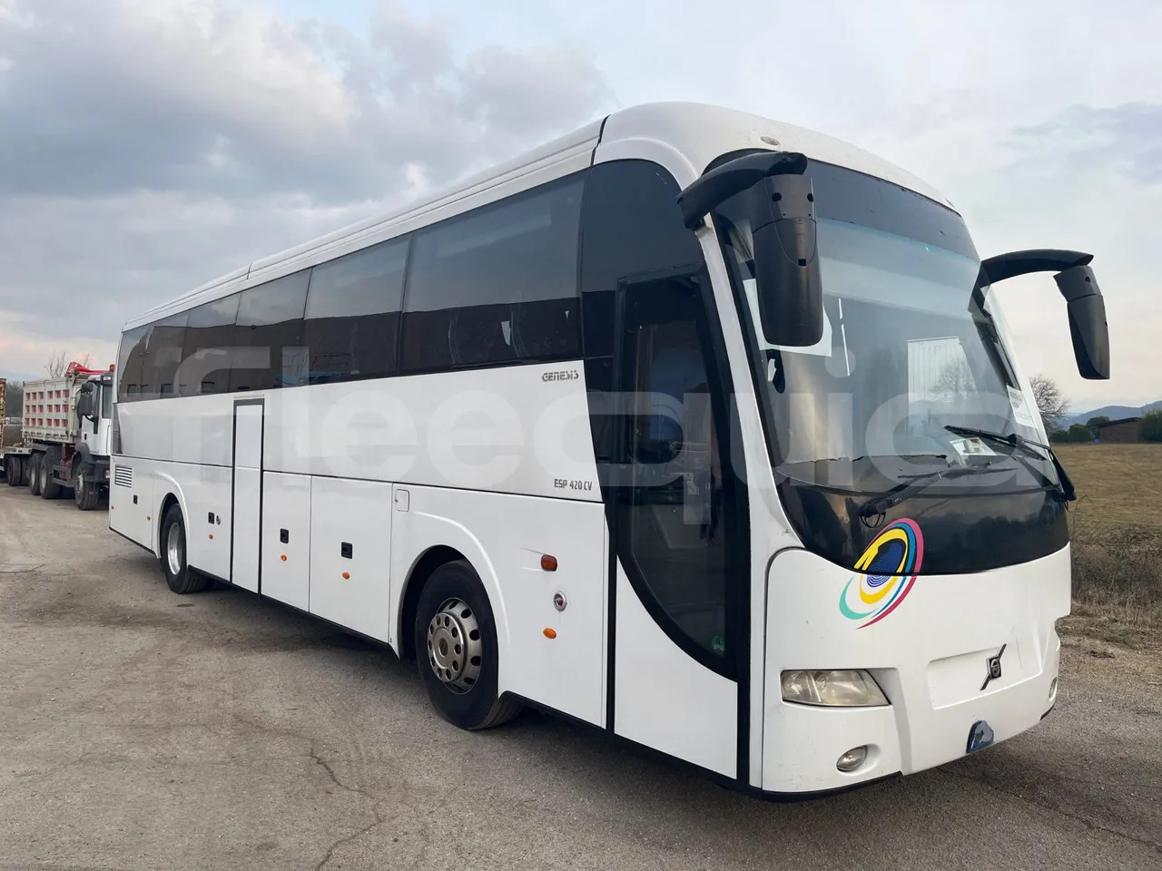 Volvo B12 - حافلة نقل لمسافات طويلة: صورة 1 Volvo B12 - حافلة نقل لمسافات طويلة: صورة 1