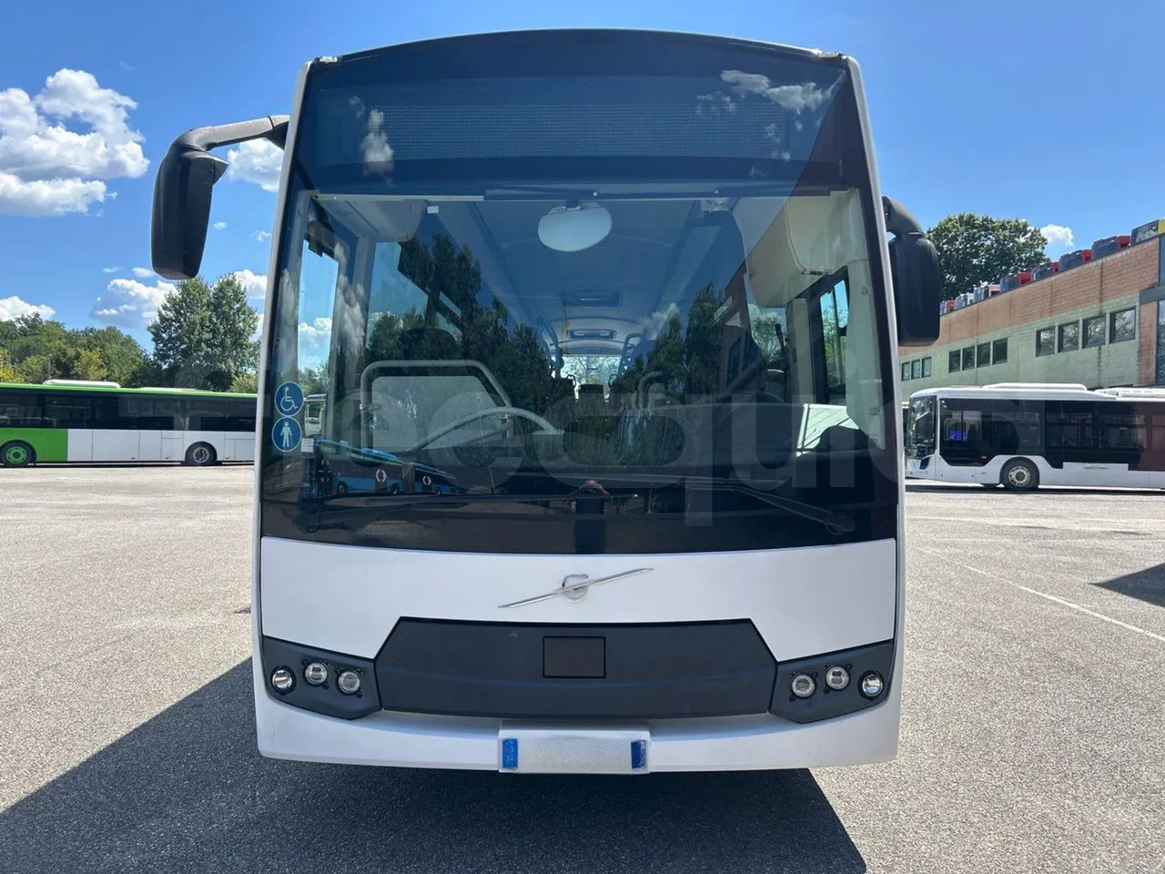 Volvo B8R - حافلة الضواحي: صورة 2 Volvo B8R - حافلة الضواحي: صورة 2