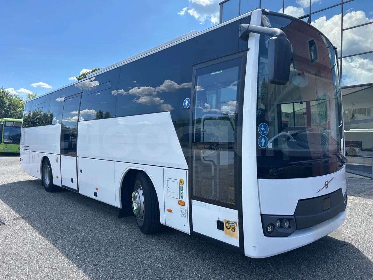 Volvo B8R - حافلة الضواحي: صورة 1 Volvo B8R - حافلة الضواحي: صورة 1