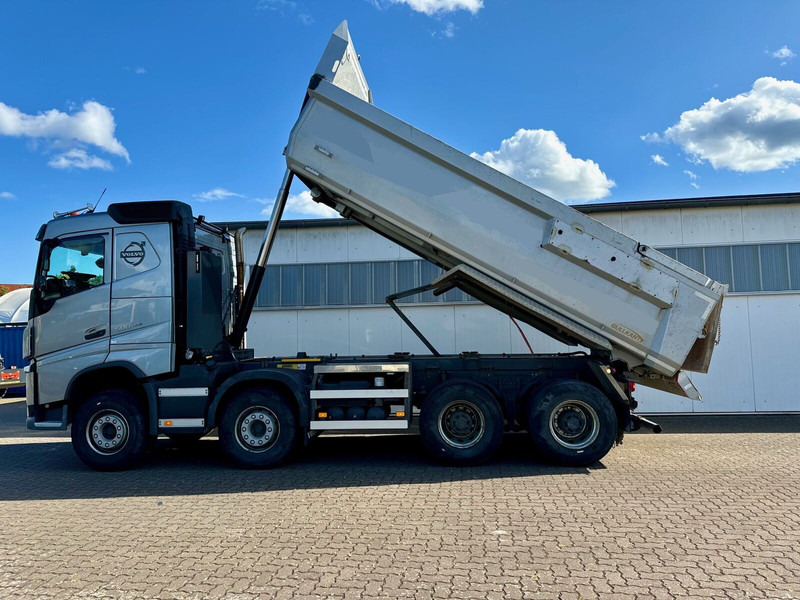Volvo FH-500 8x4 Retarder Hinterkipper Hydraulische Heckklappe - شاحنة قلاب: صورة 5 Volvo FH-500 8x4 Retarder Hinterkipper Hydraulische Heckklappe - شاحنة قلاب: صورة 5