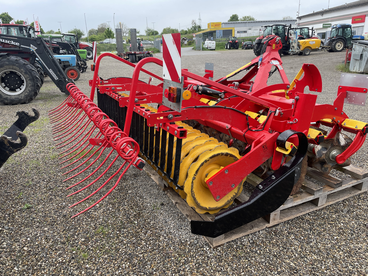 VÄDERSTAD Carrier 300 - مسفلة قرصية: صورة 1 VÄDERSTAD Carrier 300 - مسفلة قرصية: صورة 1