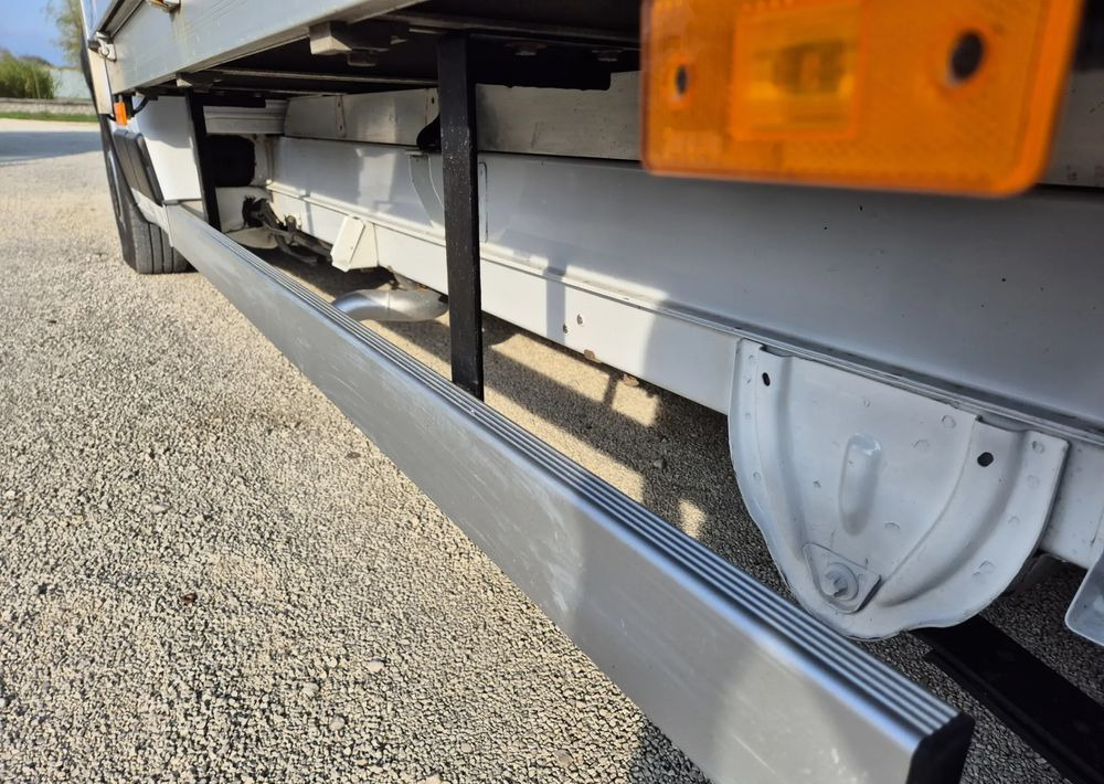 Fiat Ducato 3.0 180KM Maxi - شاحنة مغلقة بستائر جانبية: صورة 4 Fiat Ducato 3.0 180KM Maxi - شاحنة مغلقة بستائر جانبية: صورة 4