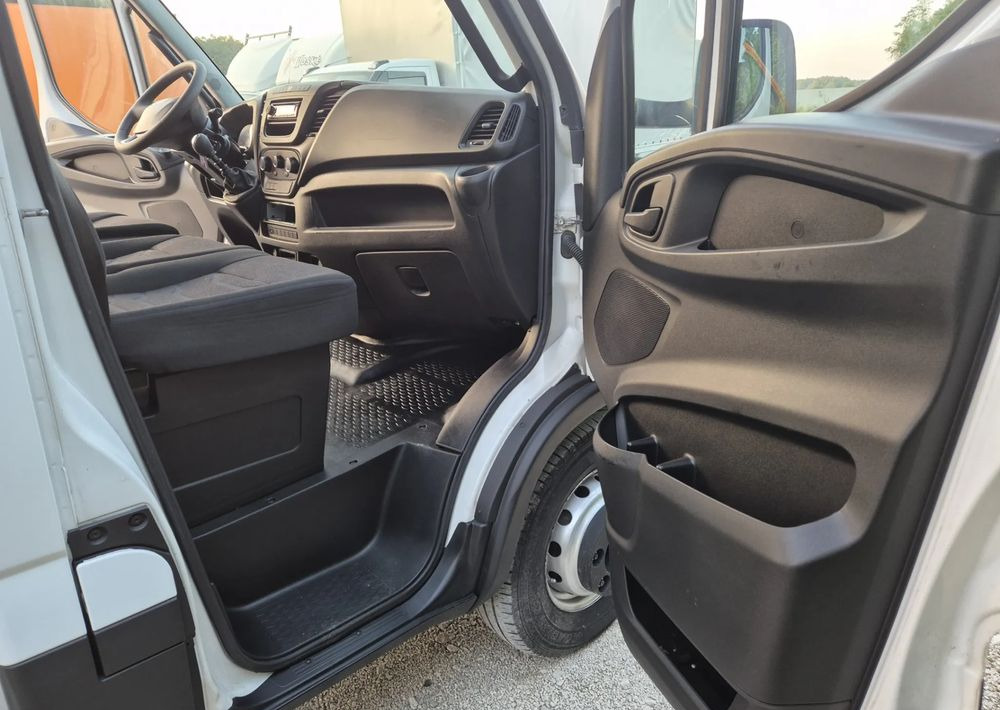 Iveco 65C15 70C15 60C15 50C15 3.0 150KM - قلاب صغير: صورة 5 Iveco 65C15 70C15 60C15 50C15 3.0 150KM - قلاب صغير: صورة 5