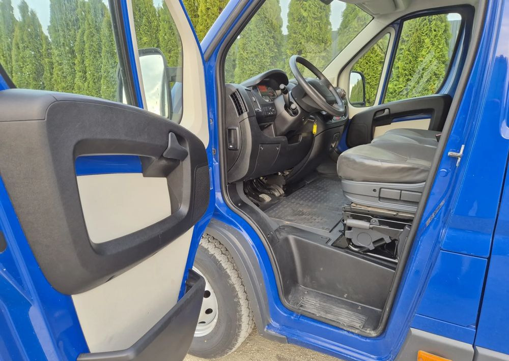 Peugeot Boxer 2.2 150KM brygadówka Maxi wzmocniony koła 16 cali Dubel - الشاحنات الصغيرة كابينة مزدوجة: صورة 5 Peugeot Boxer 2.2 150KM brygadówka Maxi wzmocniony koła 16 cali Dubel - الشاحنات الصغيرة كابينة مزدوجة: صورة 5