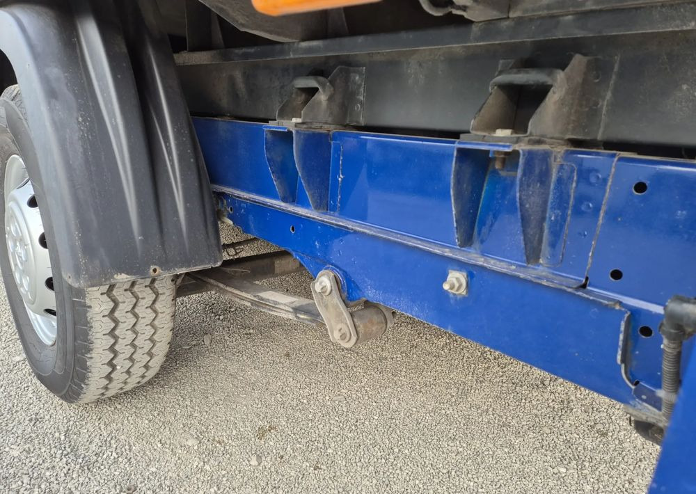 الشاحنات الصغيرة كابينة مزدوجة Peugeot Boxer 2.2 150KM brygadówka Maxi wzmocniony koła 16 cali Dubel: صورة 11 الشاحنات الصغيرة كابينة مزدوجة Peugeot Boxer 2.2 150KM brygadówka Maxi wzmocniony koła 16 cali Dubel: صورة 11