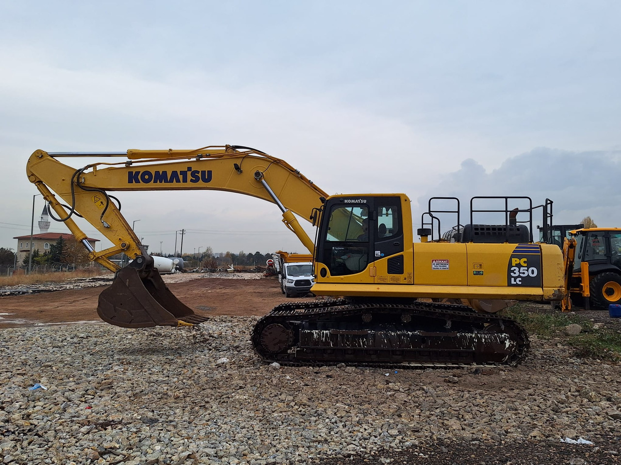 KOMATSU PC 350 LC - 8MO - حفار زاحف: صورة 2 KOMATSU PC 350 LC - 8MO - حفار زاحف: صورة 2